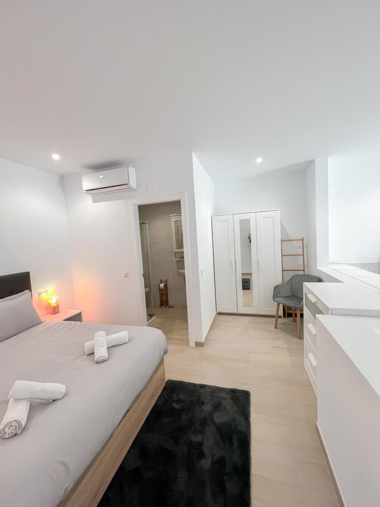 Cozy And Modern Family Flat Carihuela Lejlighed Torremolinos Eksteriør billede
