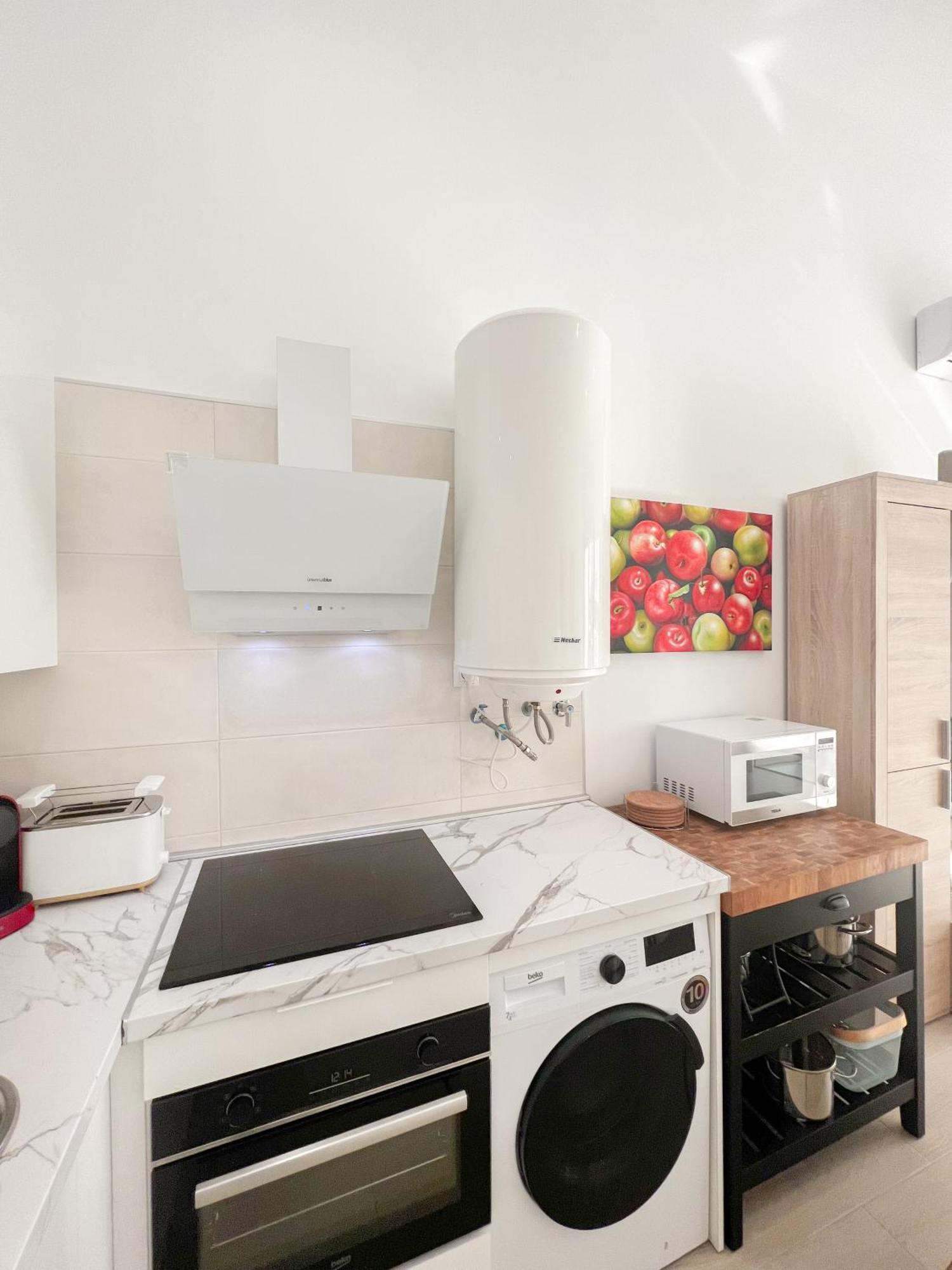 Cozy And Modern Family Flat Carihuela Lejlighed Torremolinos Eksteriør billede