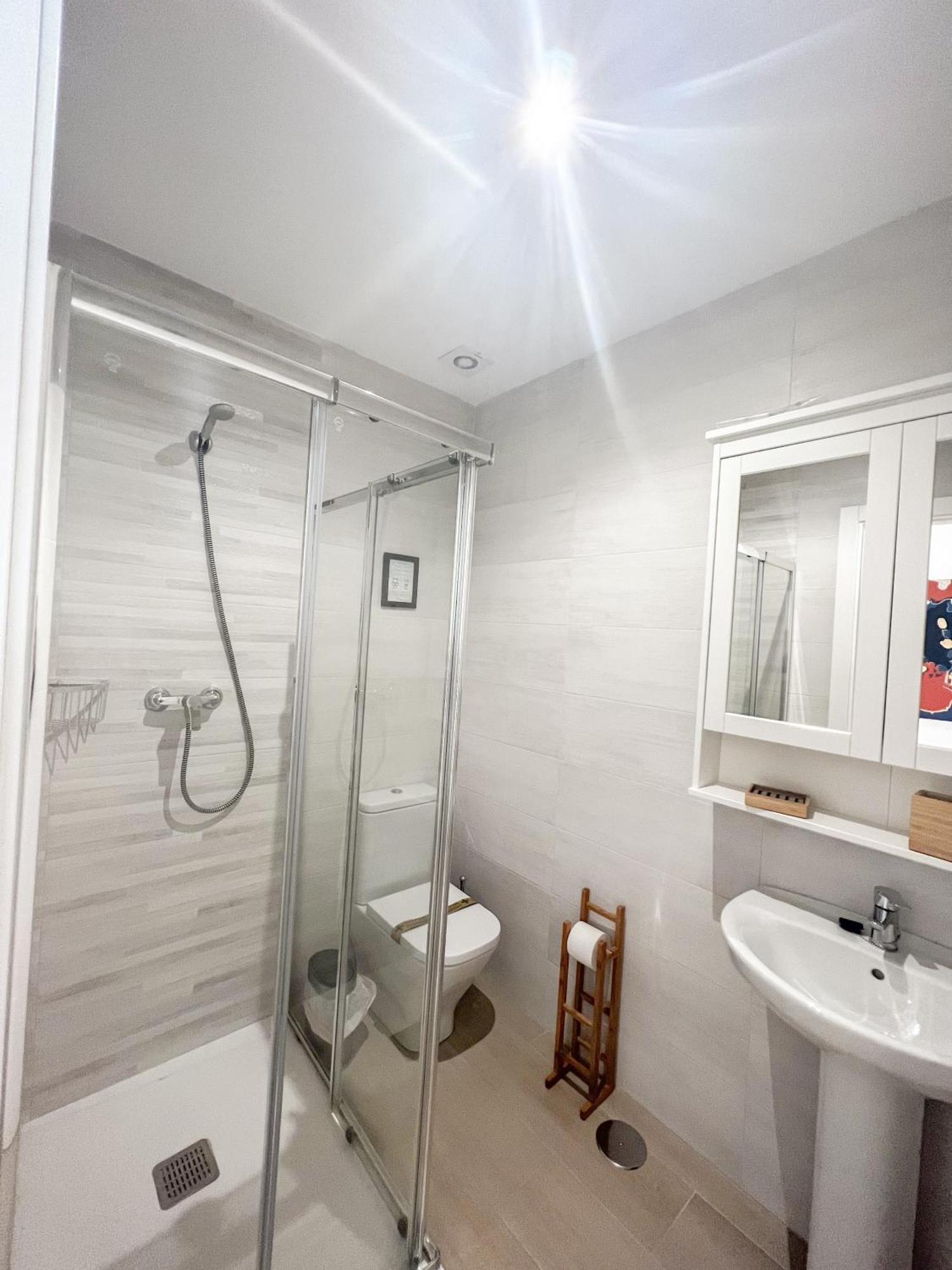 Cozy And Modern Family Flat Carihuela Lejlighed Torremolinos Eksteriør billede